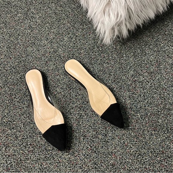 Black & Clear Transparent Vinyl Acrylic Pointed Toe Slides Flat Shoes Sz 6.5/7 - Picture 3 of 16